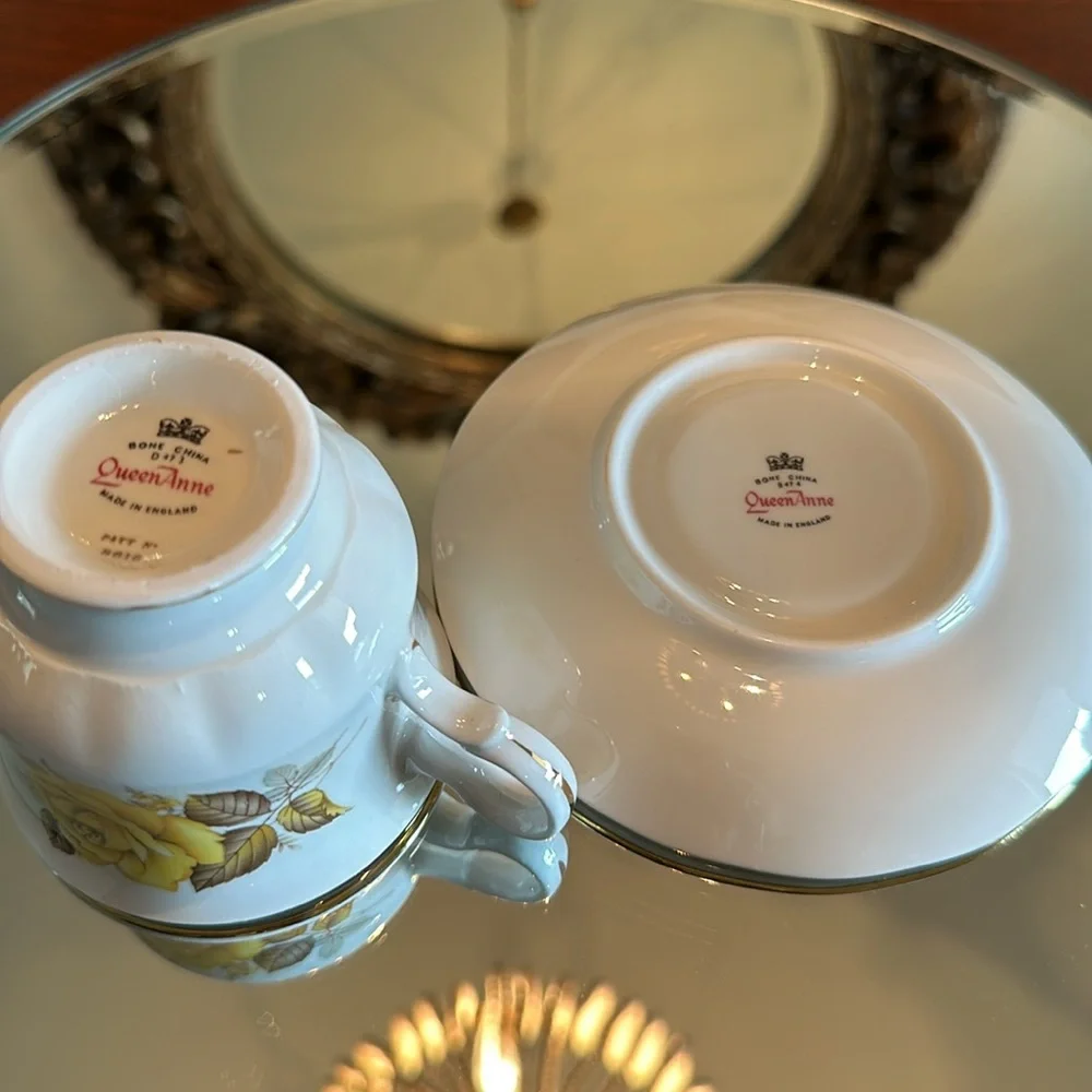 Queen Anne Bone China Made in England Yellow Rose Teacup & Saucer Small Size